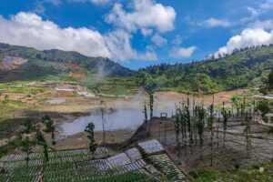 Wisata Gunung Dieng Tetap Aman Meski Waspada